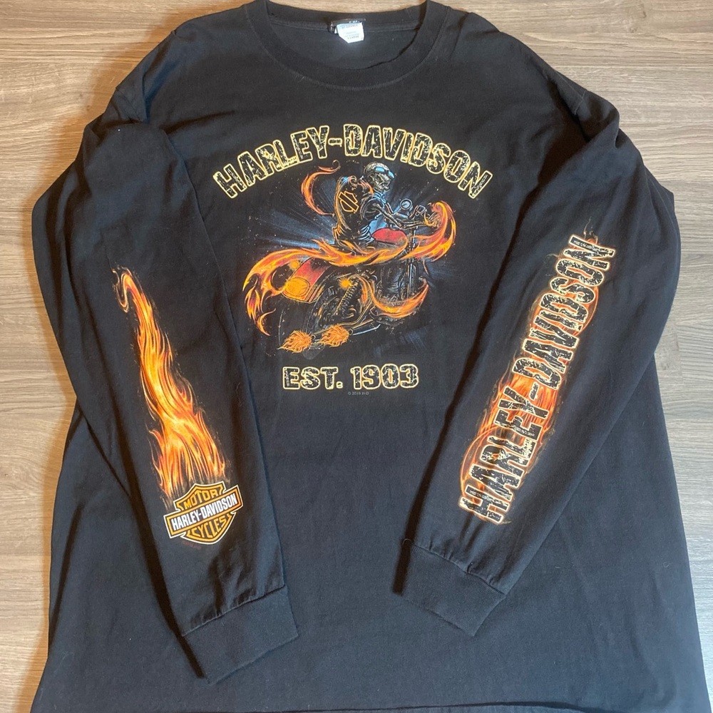 Harley‑Davidson Black Long Sleeve with Orange & Yellow Flame Graphics - Germany